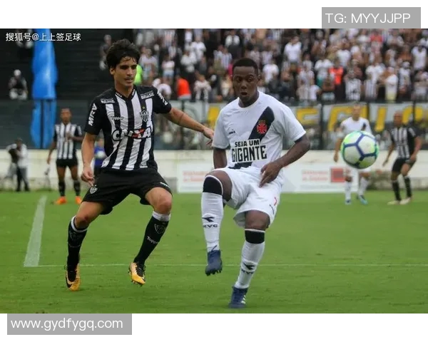 足球进球规则详解及常见误区解析助你更好理解比赛进程